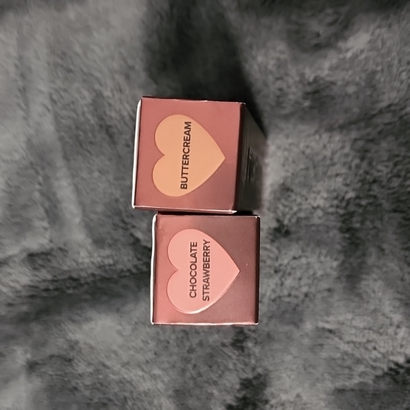 Too Faced Lady Bold x 2 Lipstick Set - Picture 2 of 7
